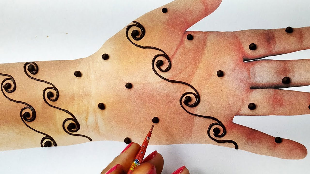 s design gol tikki mehndi