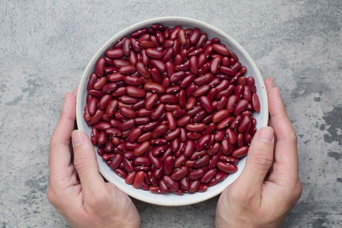 what not to donate on saturday