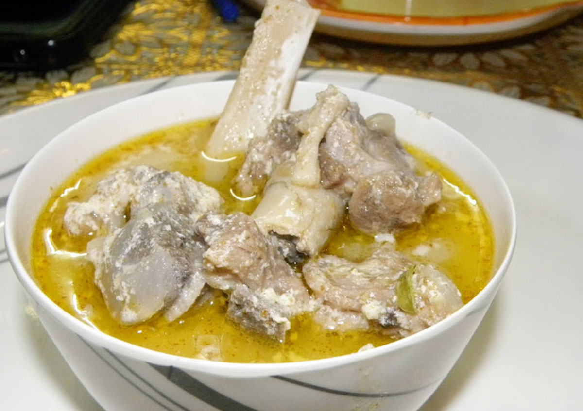 yakhni for kashmiri wedding