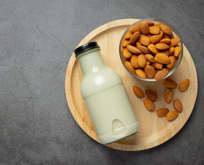 Soy Milk Or Almond Milk Which Is Healthier In Hindi soy milk or