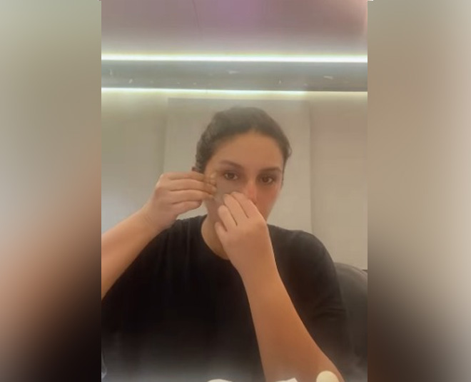 Matcha tea eye patch