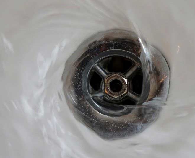 bathroom sink drainage