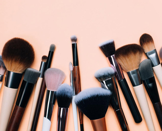 An Ultimate Guide On Beauty Blenders And Makeup Brushes HerZindagi