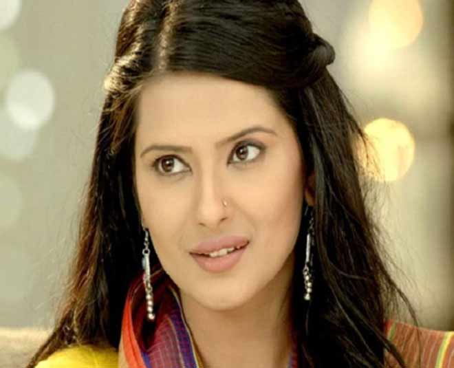 कृतिका सेंगर- सुगंधी kritika old serial pics