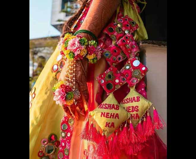 latkans personalised mehendi outfits