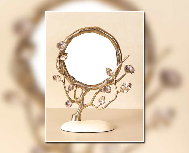 मिरर- mirror for room decor