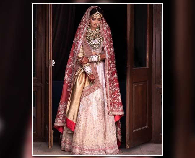 मिहिका बजाज skin colour bridal lehenga