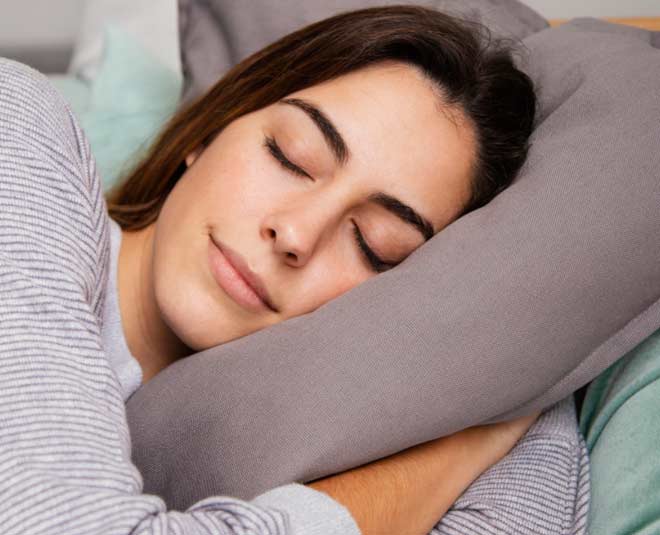 sleeping position vastu