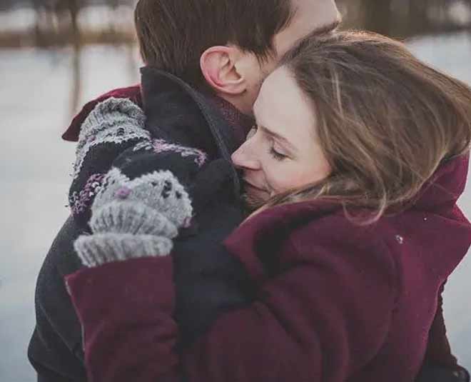 touch benefits hugging