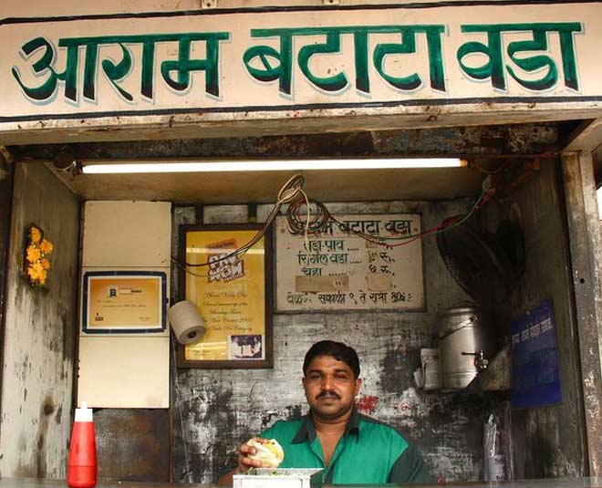 vada pav history