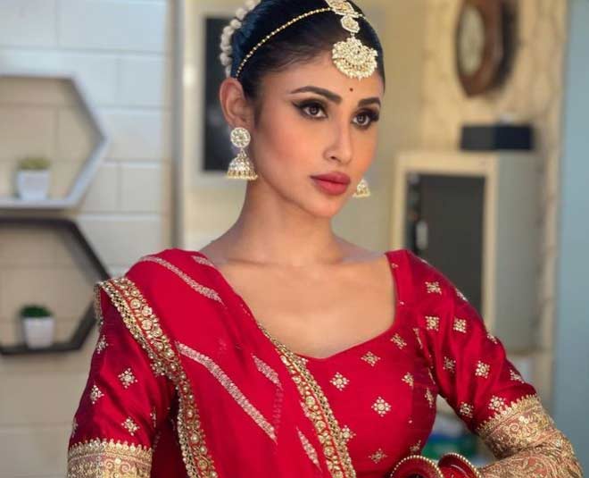 मौनी रॉय Mouni Roy top actress