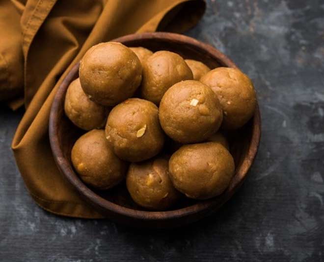 atta ladoo to eat on lohri