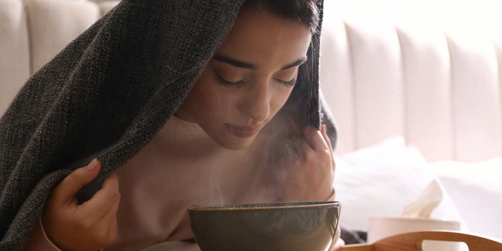 Benefits Of Steam Inhalation For Cold, Cough | HerZindagi Benefits Of Steam Inhalation For Cold, Cough | HerZindagi