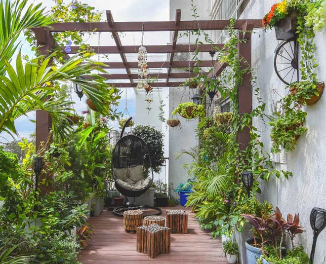 best decor ideas for balcony garden