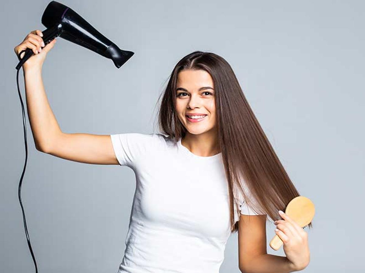 Expert Tips: Straightening Hair With Blow Dryer | how to straighten hair  with blow dryer by expert | HerZindagi