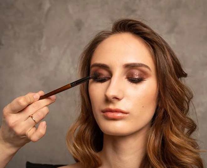 From Beginner To Pro, Your Easy Guide To Step Up Your Eyeshadow Game