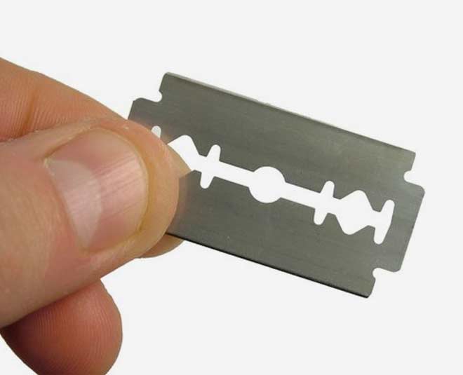 history of blades and razor