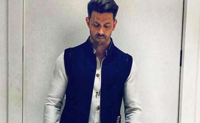 In which of these movies Hrithik Roshan was paired with Kareena Kapoor Khan? hrithik kareena