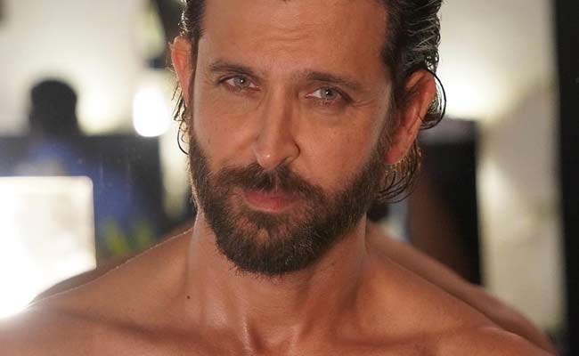 What is Hrithik Roshan's real name? hrithik roshan real name