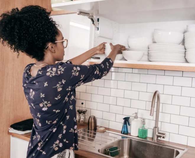 kitchen time saving cleaning tips