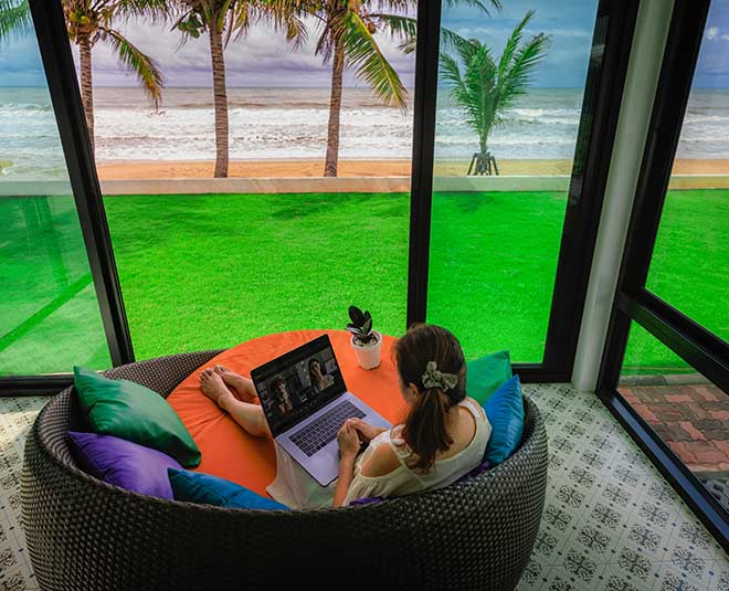 5 Ideal Work From Home Locations To Rejuvenate And Maximise Your Productivity Simultaneously