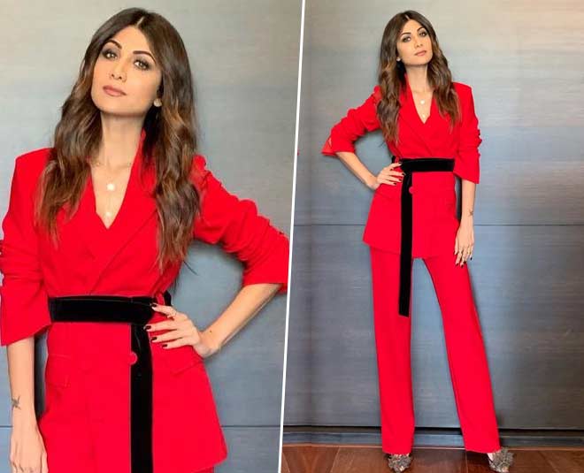 रेड पैंट सूट red pantsuit look