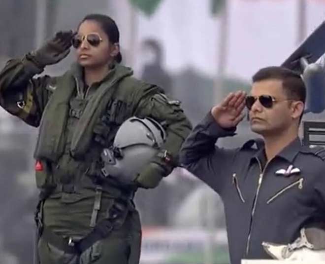 shivangi singh rafale first woman