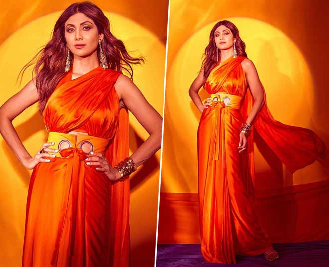 wide belt accessories with saree