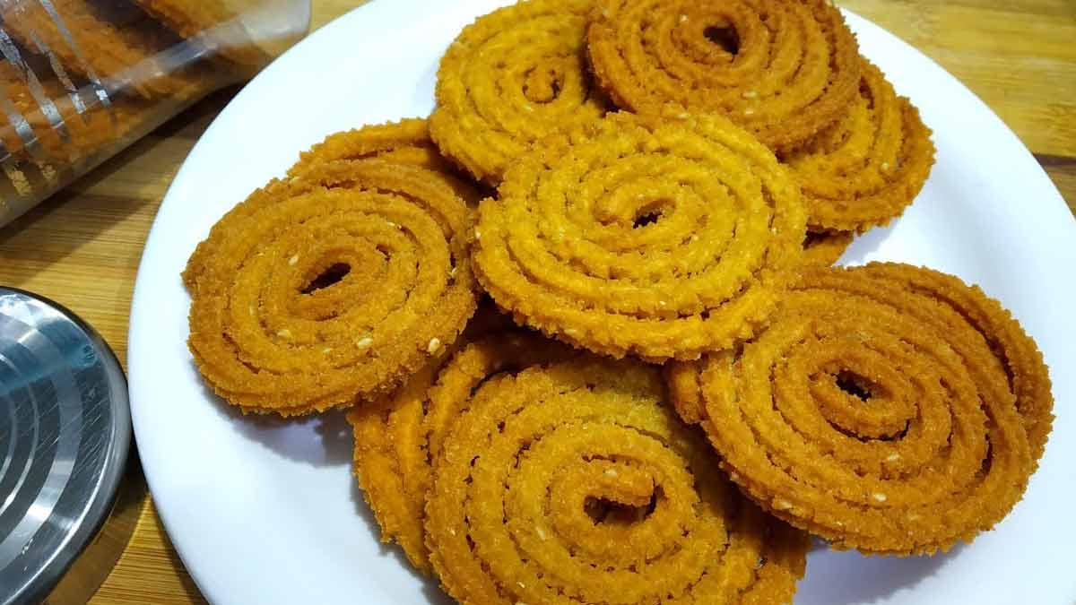 Besan Chakli recipes