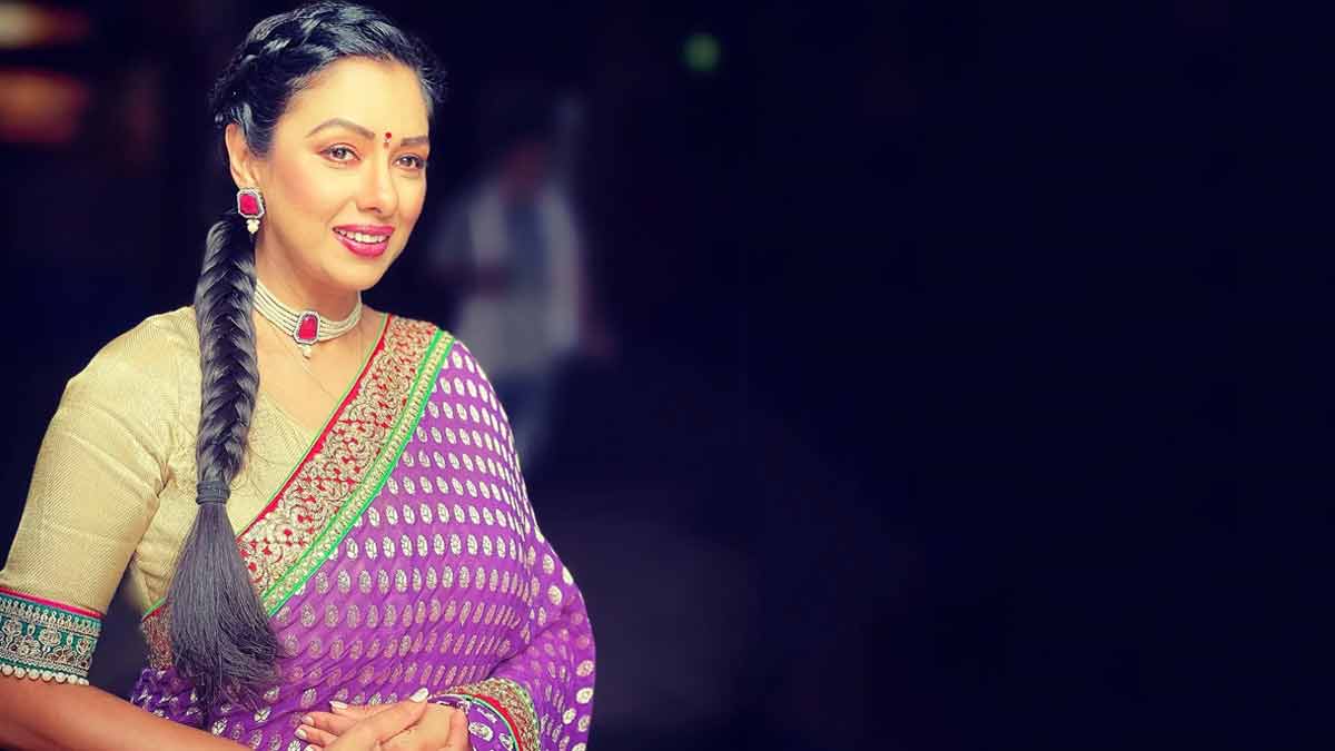 Fishtail hairstyle for moms