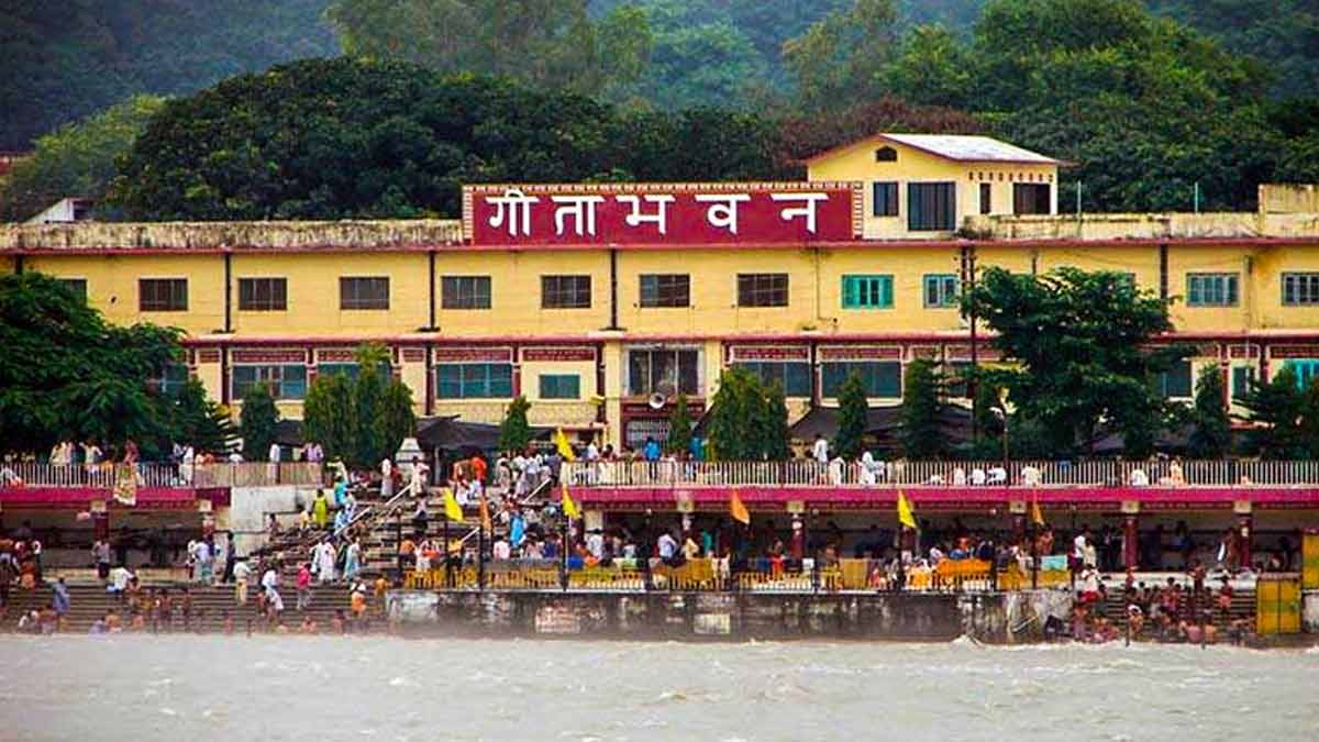 Geeta Bhawan ashrams