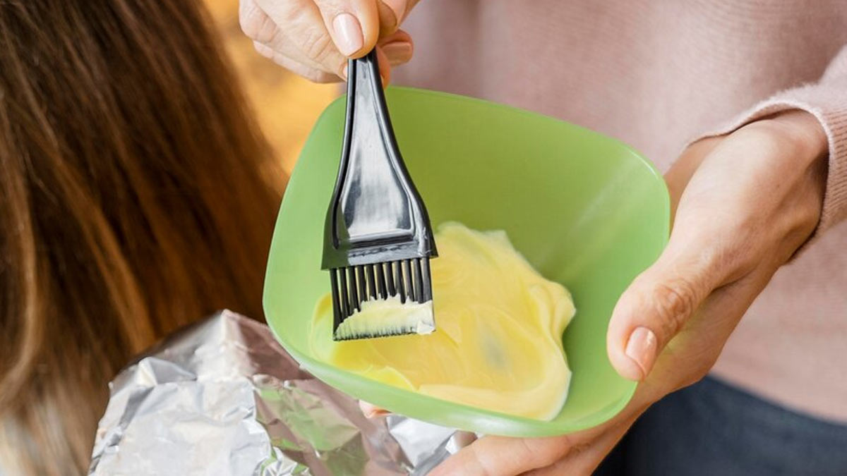 black-hair-dye-with-food-colour-black-hair