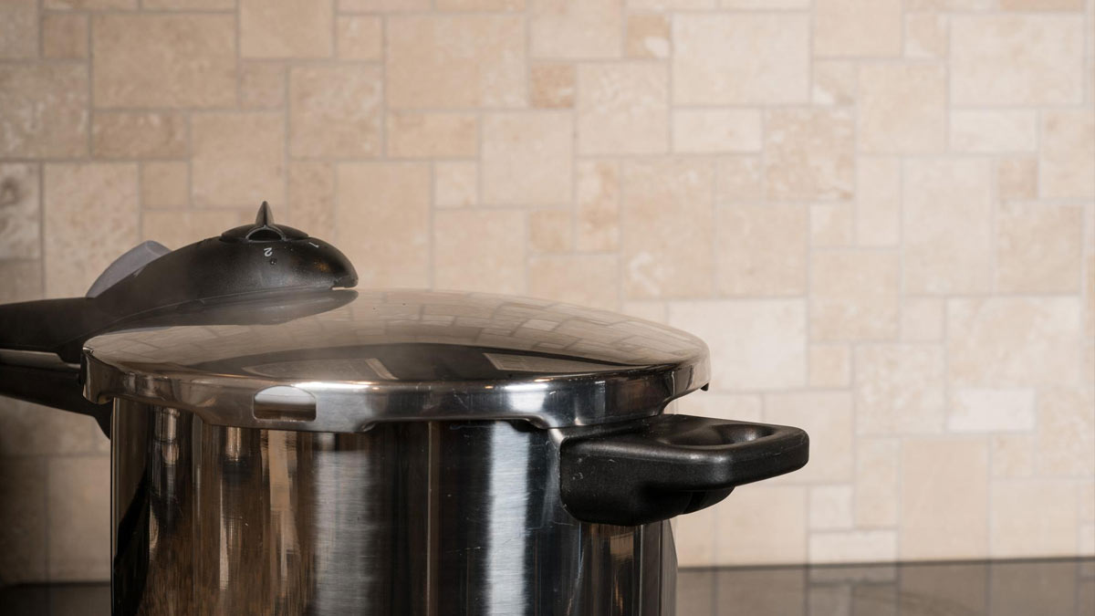 Pressure cooker hacks in hindi