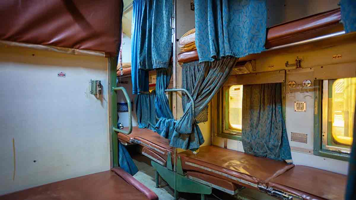 berth seat type in train