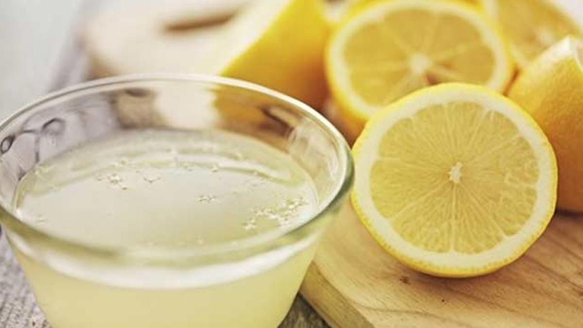 Tips to Remove Rust From Bathroom Taps In Hindi नल में लगे जंग को