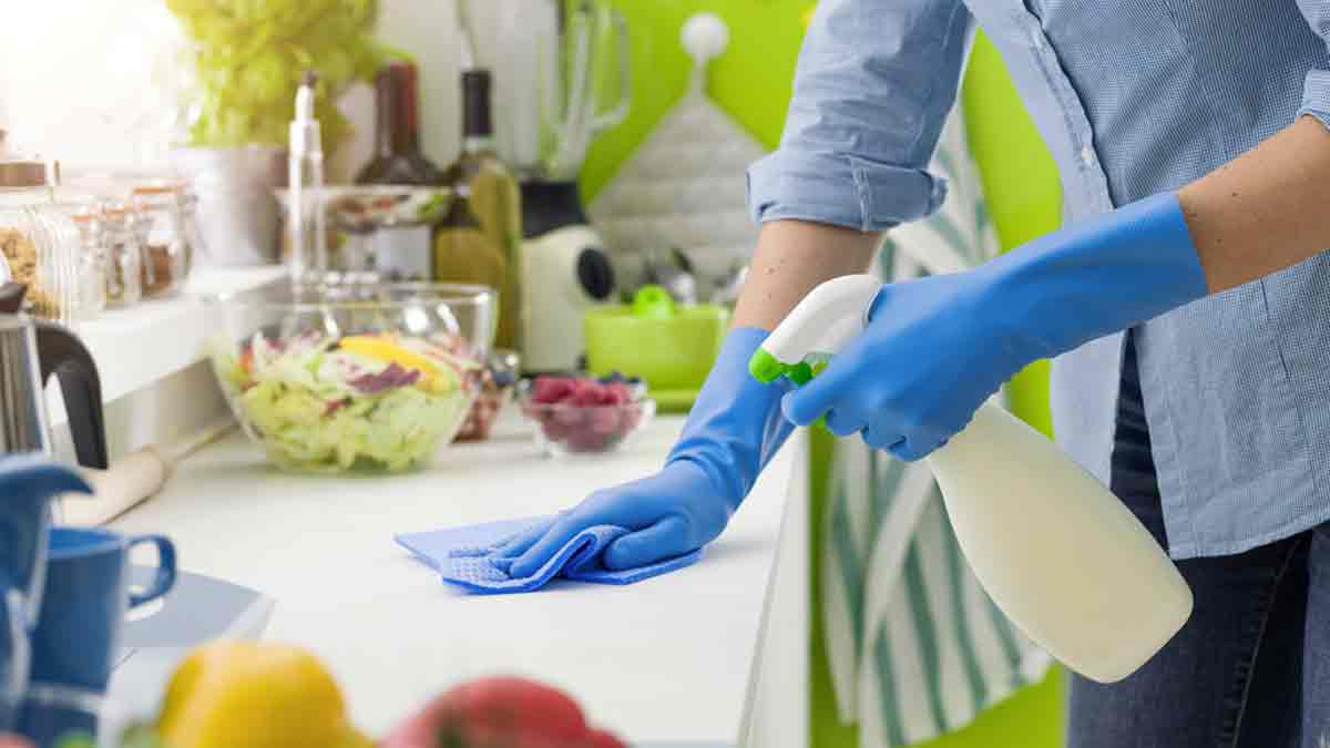 easy ways to clean dirty kitchen