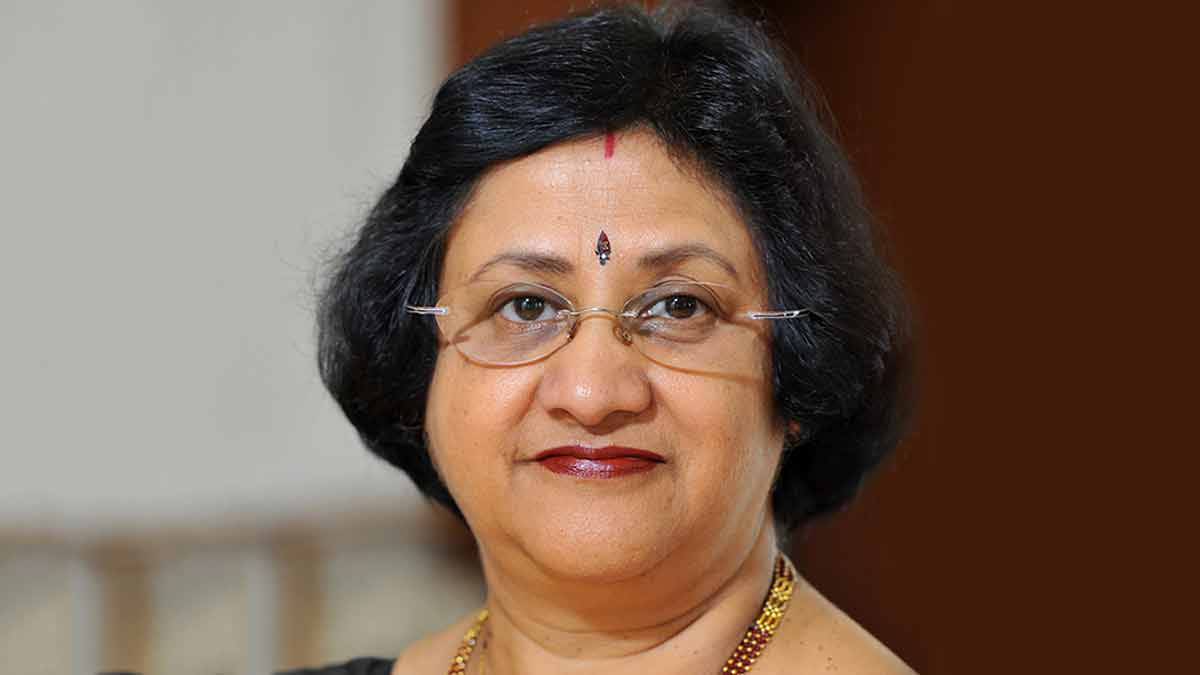 first women chairperson of sbi ()