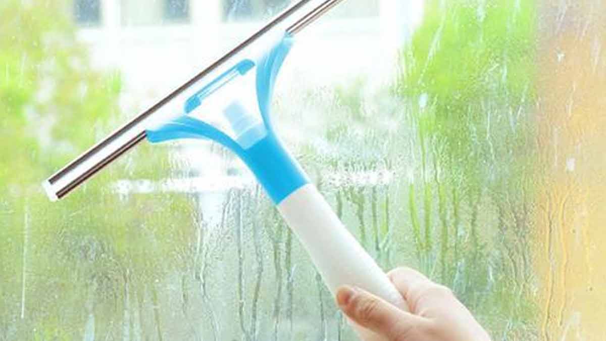 glasses and cleaning with shaving cream