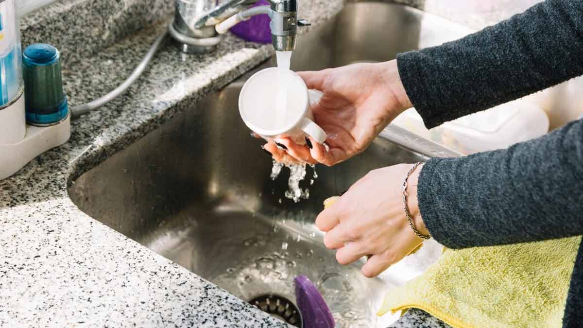 How To Clean Kitchen Sink With Baking Soda 