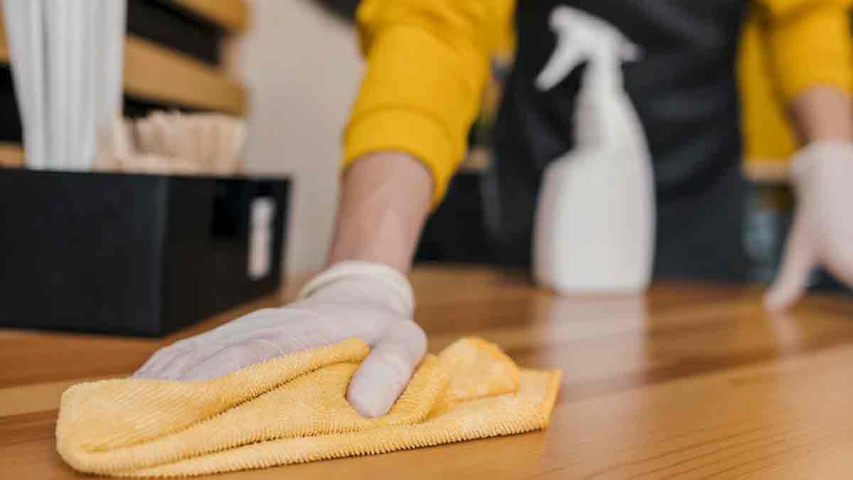 how to make homemade furniture polish spray