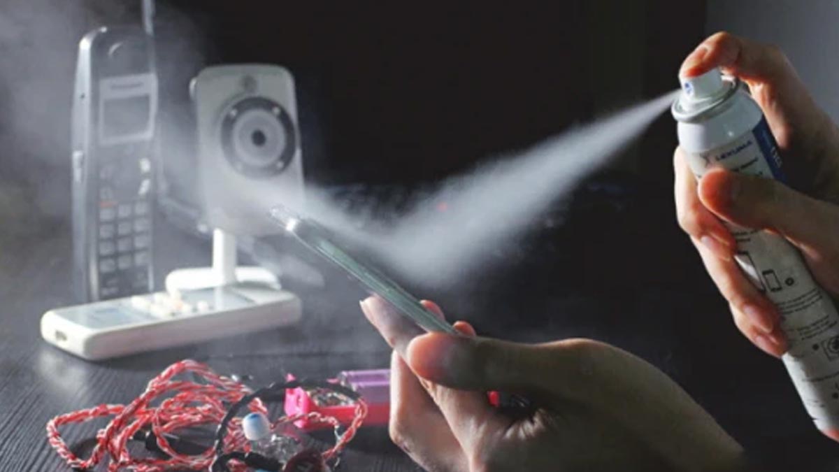 how to protect your phone in monsoon season