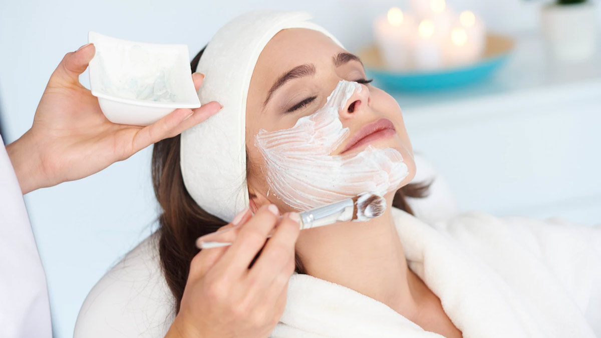 hydrating facial for dry skin