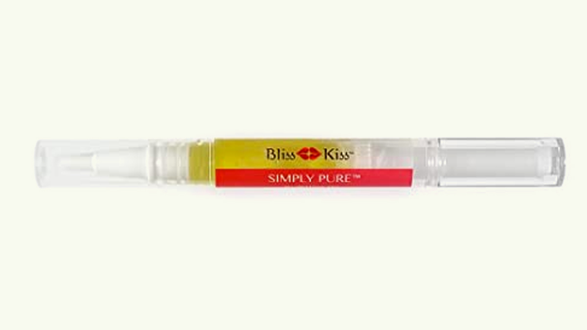 42% OFF on Bliss Kiss Simply Pure Cuticle & Nail Oil Starter Kit Fragrance  Free Better Than Opi Avoplex on Amazon | PaisaWapas.com