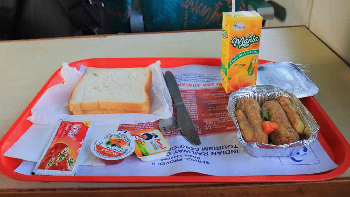 irctc new rules for lunch dinner and breakfast onboard trains