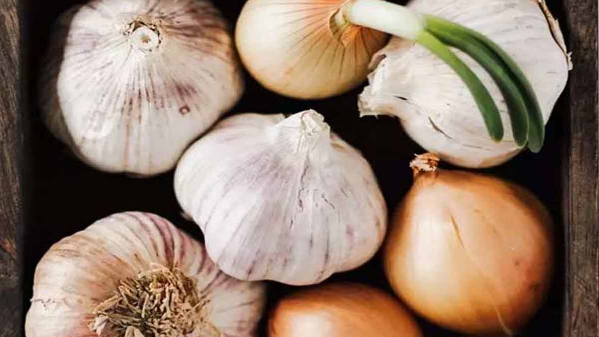 keep way to onions from sprouting