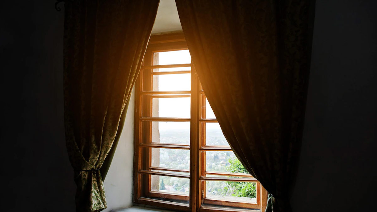 know different types of curtains