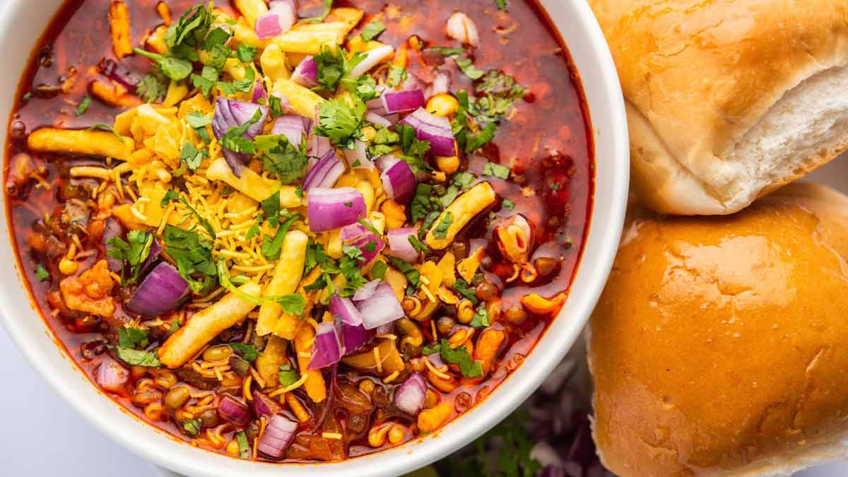 mauli misal pav navi mumbai