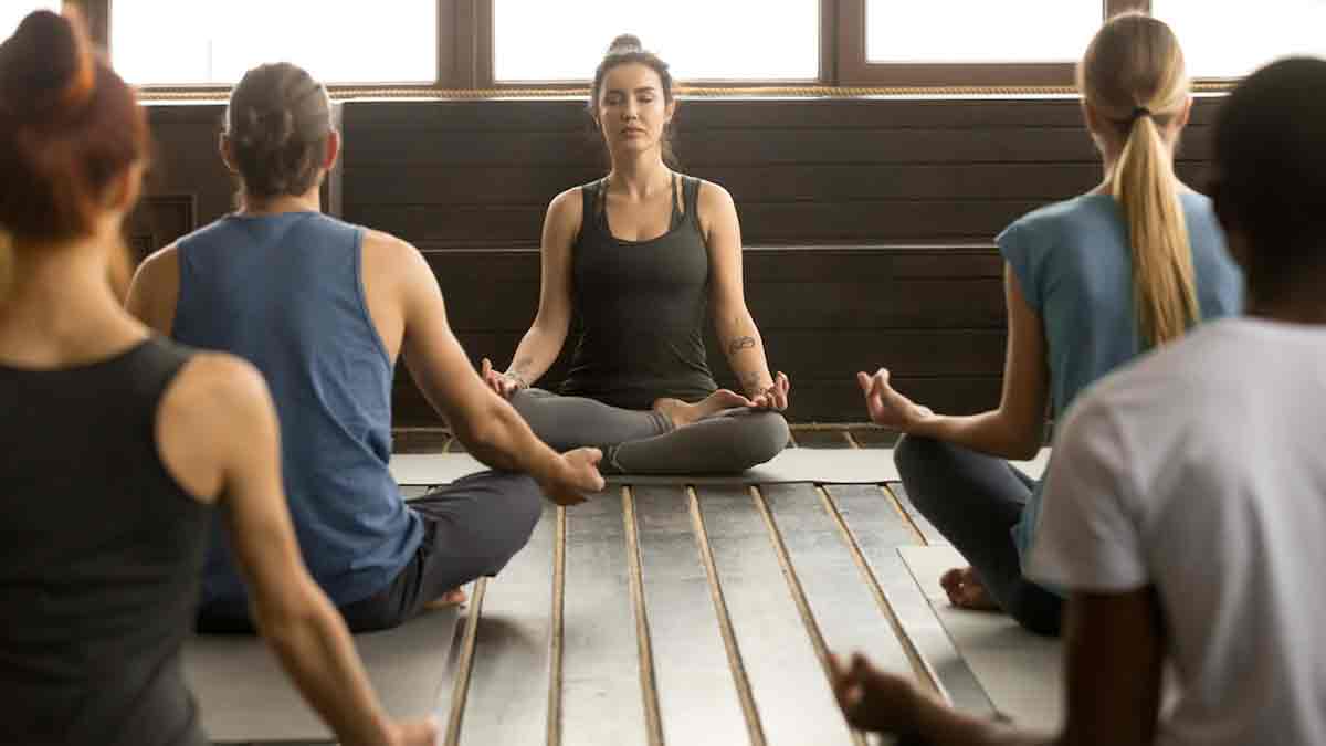 mistakes in yoga class