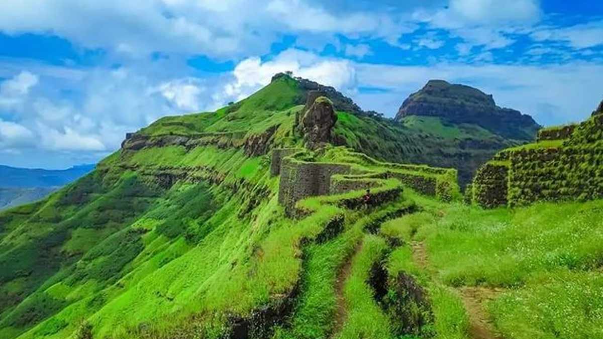 place to visit in amboli
