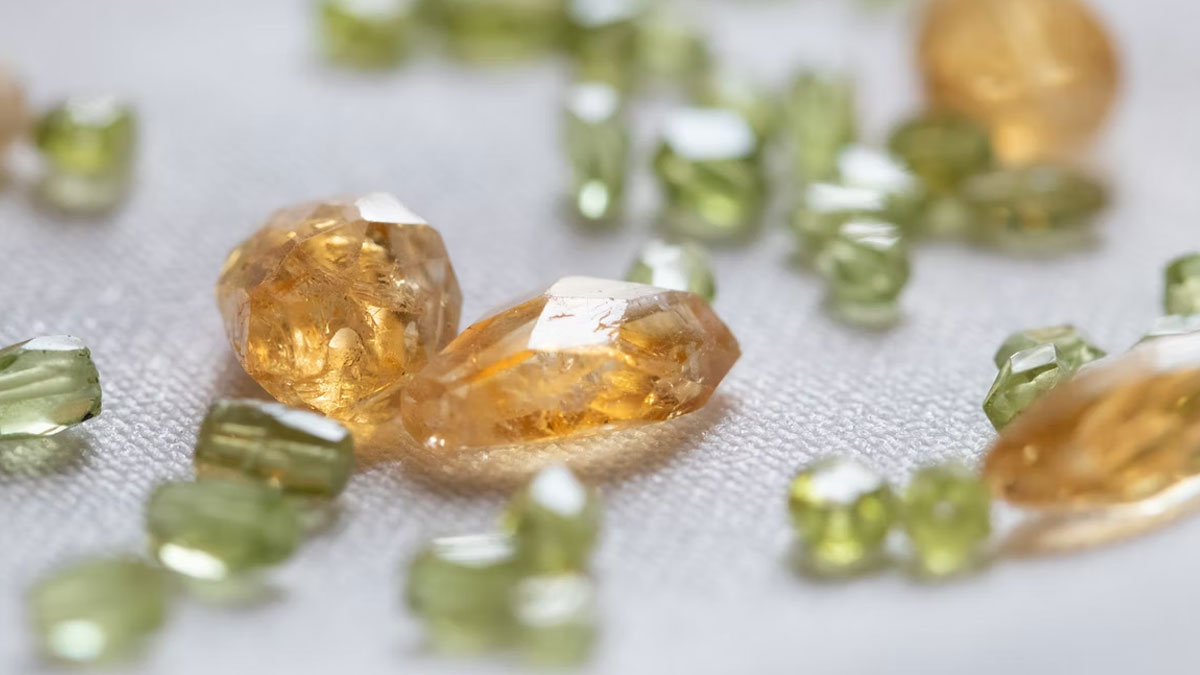 pukhraj gemstone for zodiac signs